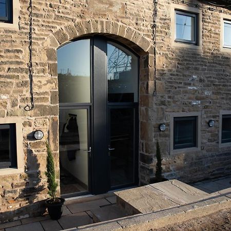 Unique Barn Conversion In Saddleworth 奥尔德姆 外观 照片