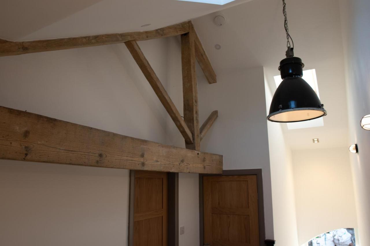 Unique Barn Conversion In Saddleworth 奥尔德姆 外观 照片