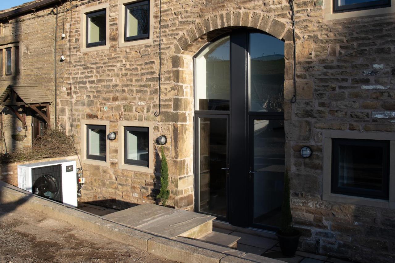 Unique Barn Conversion In Saddleworth 奥尔德姆 外观 照片