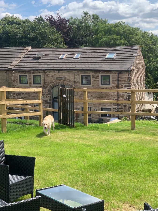 Unique Barn Conversion In Saddleworth 奥尔德姆 外观 照片